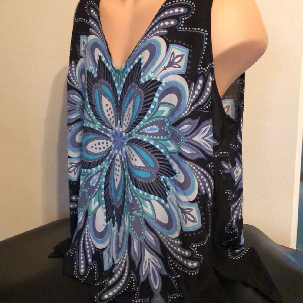 ELLE sheer V neck sleeveless top XL